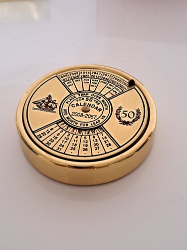 50 Year Calendar 2008 to 2057 Paperweight Diameter Vintage Yacht - Picture 13 of 13