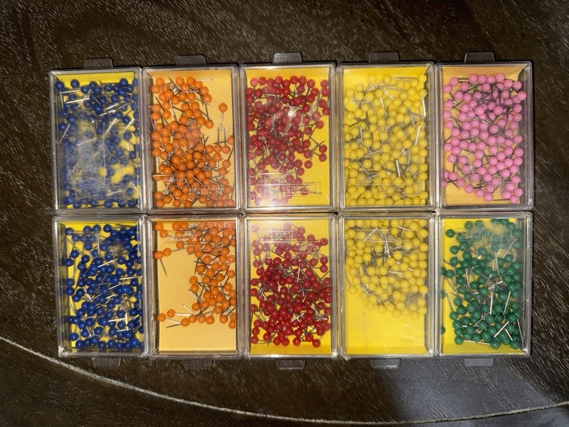 Labelon Graffco Medium Map Tacks Blue, Orange, Green, Red , Yellow, Pink Vintage