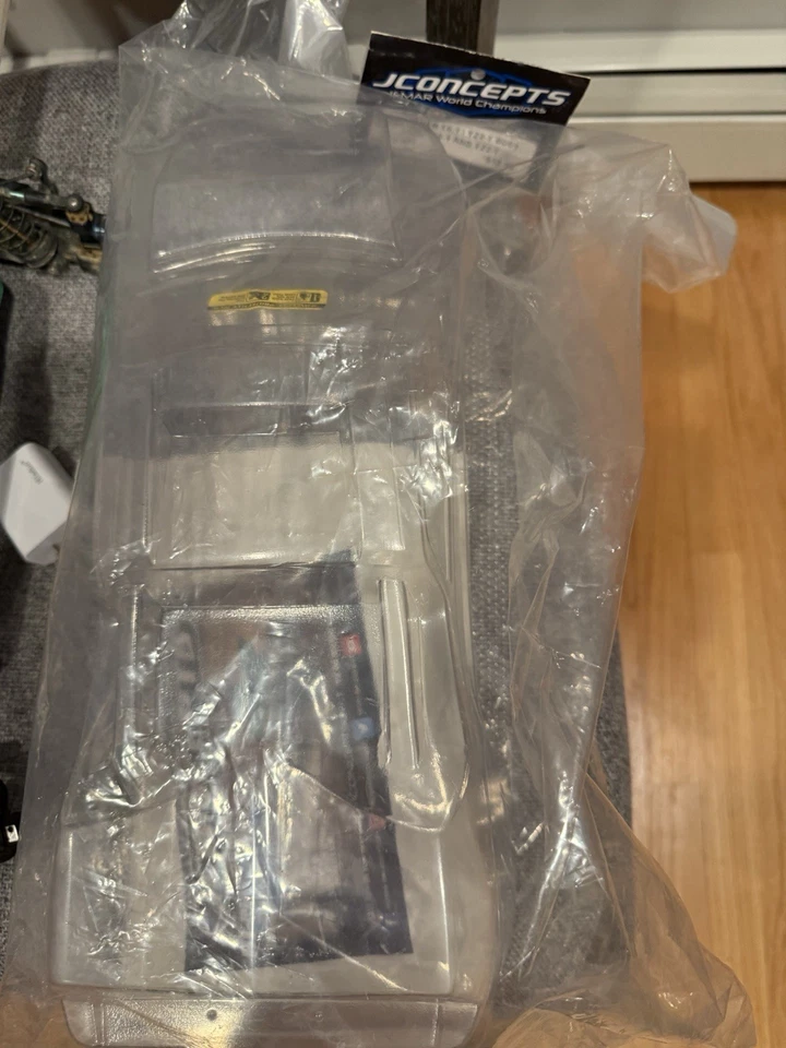 JConcepts Finnisher - Carrocería T6.1 o YZ2-T con alerón trasero JCO0388 Foto 2 de 2