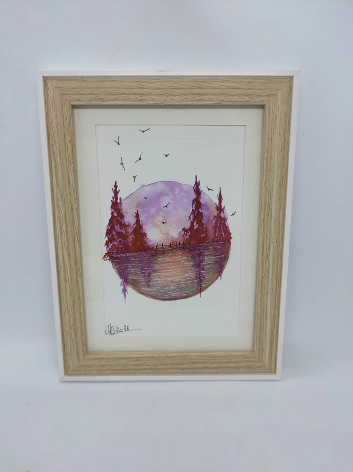 Aquarelle de lac de montagne et forêt de sapins violets au crépuscule, signée . - Photo 1/2