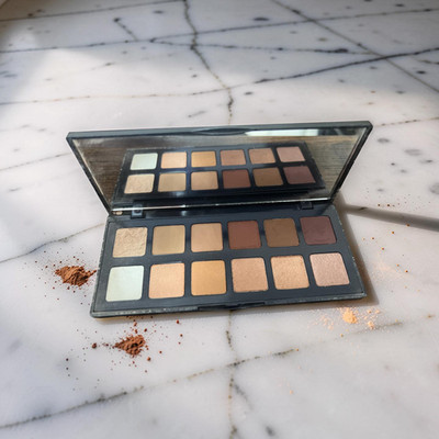 Lune+Aster Kaleidoscopic Nudes Eyeshadow Palette New