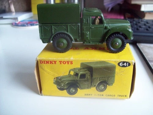 Dinky Toys No. 641 - Army 1 Ton Cargo Truck vintage diecast military model Boxed