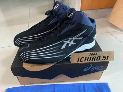 2004 SEATTLE Mariners ICHIRO SUZUKI Game Issued Limited Auto Asics