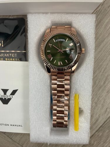 Men's Rose Gold Day Date Quartz Watch with Green Dial and Waterproof luxury - Picture 4 of 9