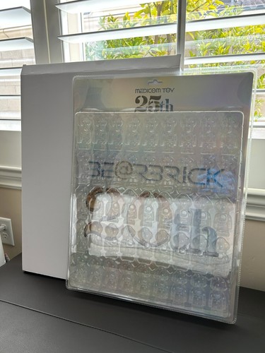 MEDICOM BE@RBRICK x Sorayama – Display Blister Board 25th Anniversary