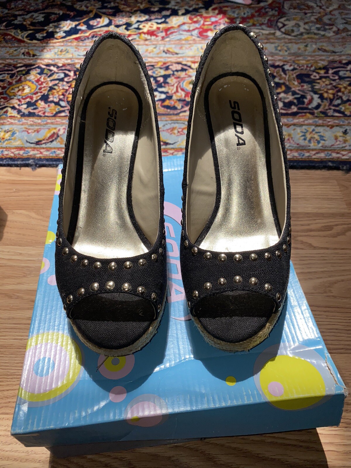 women soda brand shoes