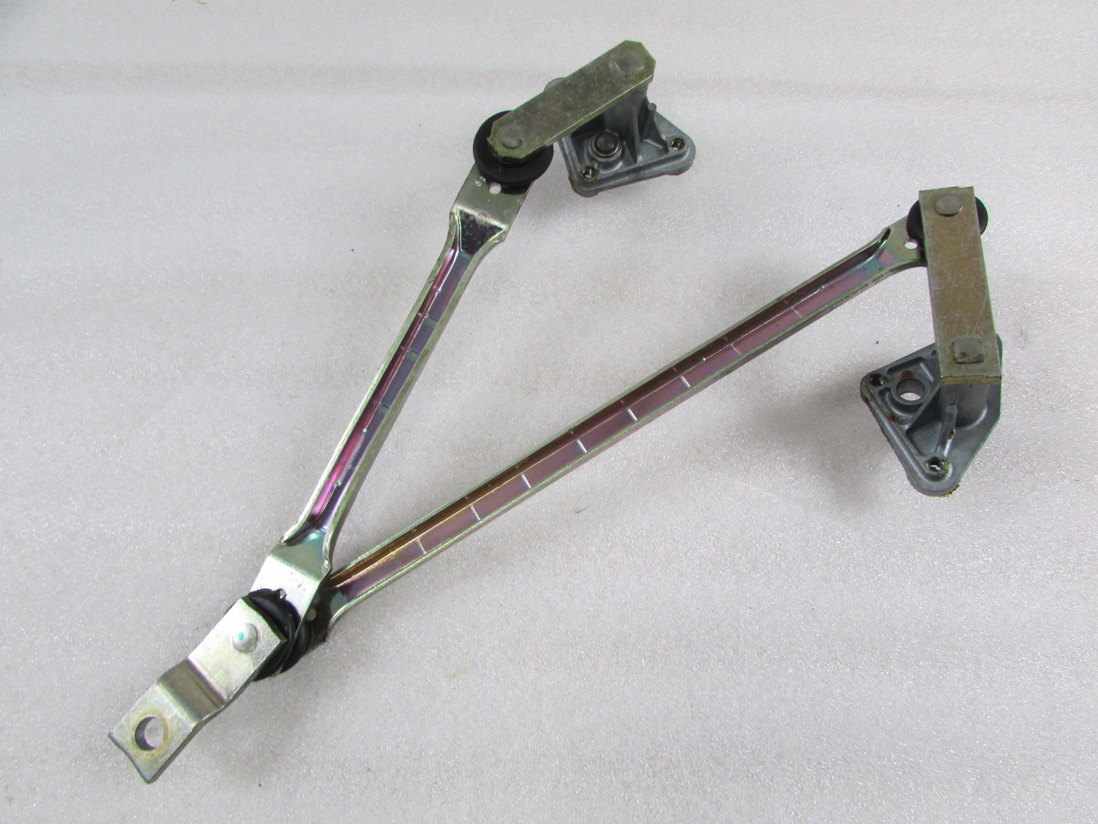 Ferrari 360, 430, Windshield Wiper Linkage/ Lever, Used, P/N 65409100