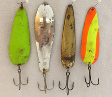 Dare Devil Lures No. 2 Professor Eppinger Sea Devlet Treble Hook Lot of 4 VTG