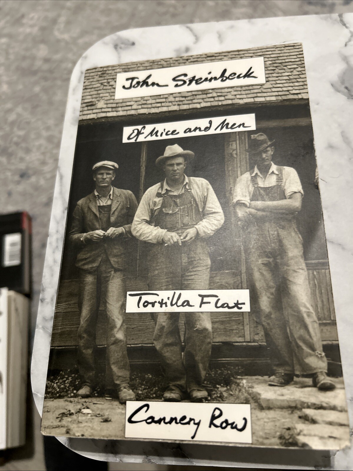 FILA John Steinbeck Of Mice And Men Tortilla Flat Connery Row:Three Short Classics