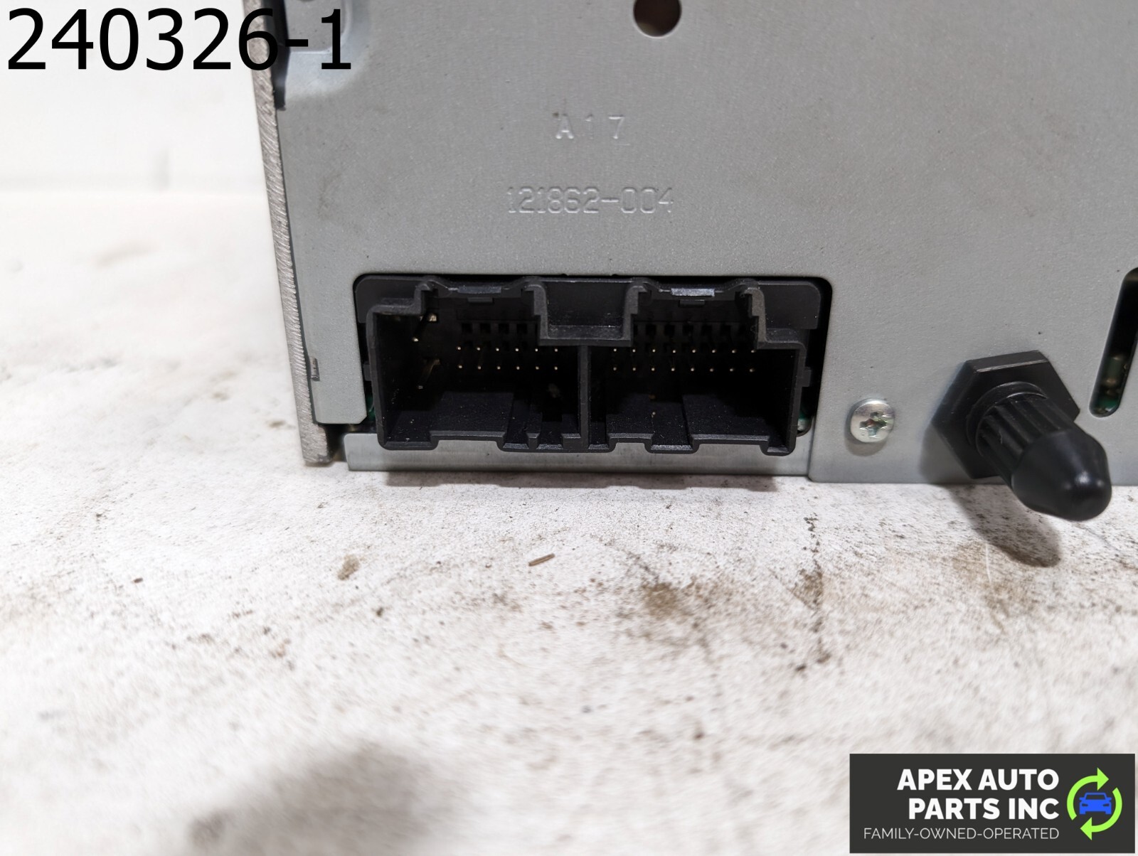 07-08 Saab 9-3 Receiver 6 Disc CD Changer Am FM Radio Stereo 