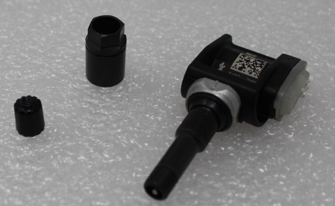 NEW 2024 GENUINE Tesla Model 3 Tire Pressure Sensor TPMS 1819592