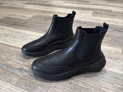 Geox Respira Woman s Boots Black NWOT Italian Chelsea Style US  7 Chunky Sole
