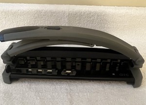 Staples ARC System Desktop Paper Punch 8 Sheet Capacity 11 Hole