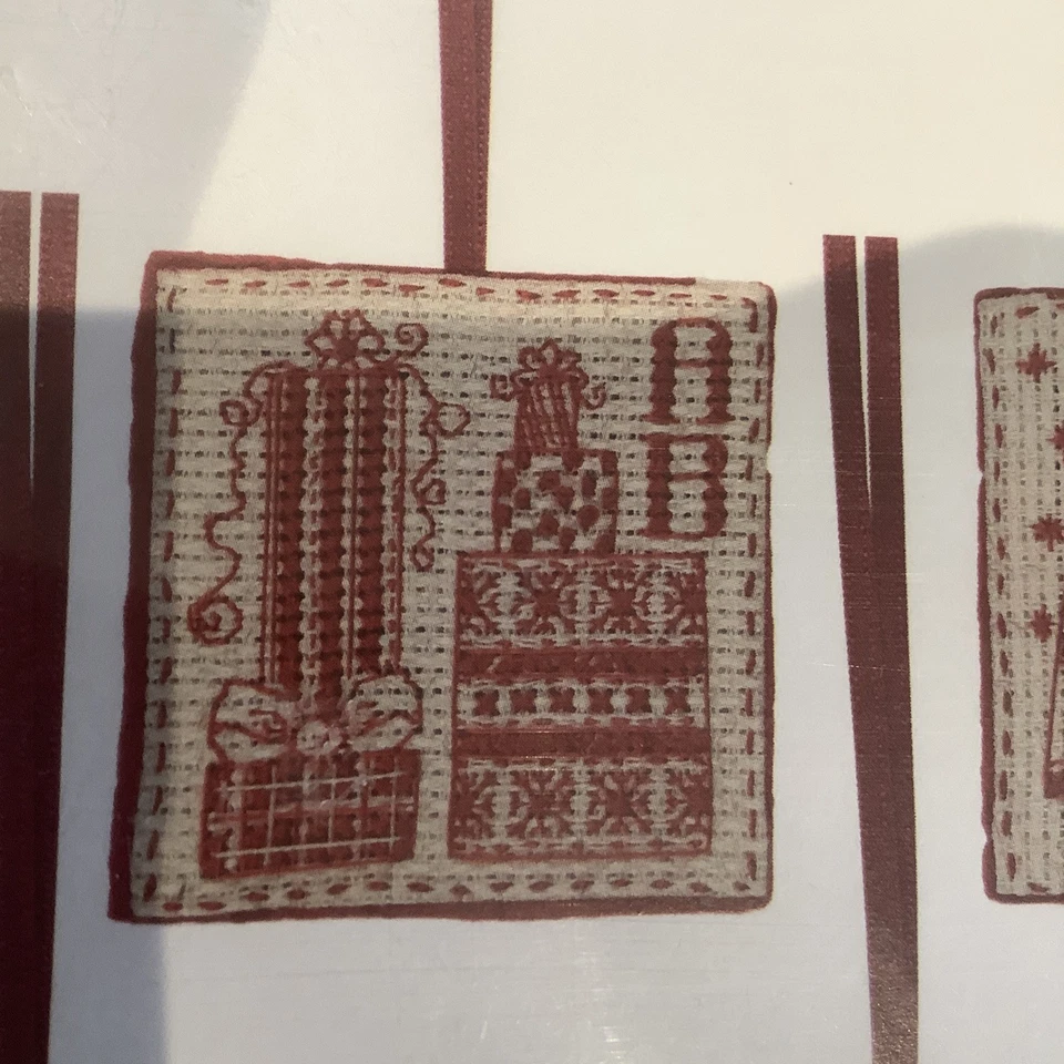 Anchor Christmas Tags Counted Cross Stitch Kit RDK55, BNIP  - Image 3 of 4