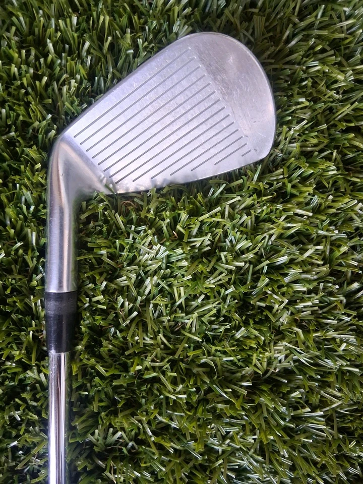 Mizuno MX 20 Individual Iron 8 Iron Regular Right-Handed  DG S300 Steel  - Image 2 of 4