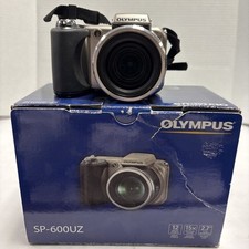 OLYMPUS SP-600UZ, 12MP, 15x Optical Zoom, WIDE, HD-Movie, HDMI case strap
