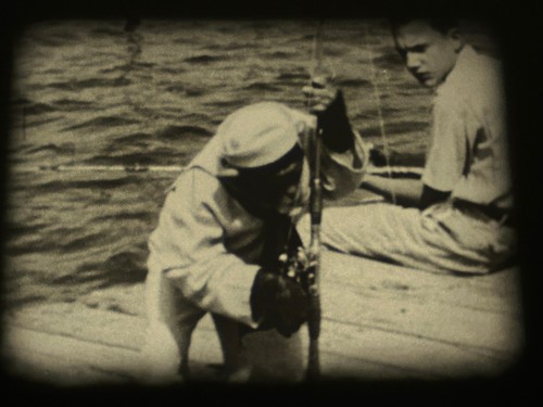 PERILS OF THE WILD / ZIPPY THE CHIMP - 2 x 200FT B/W - STANDARD 8MM FILM -CASTLE - Bild 18 von 24