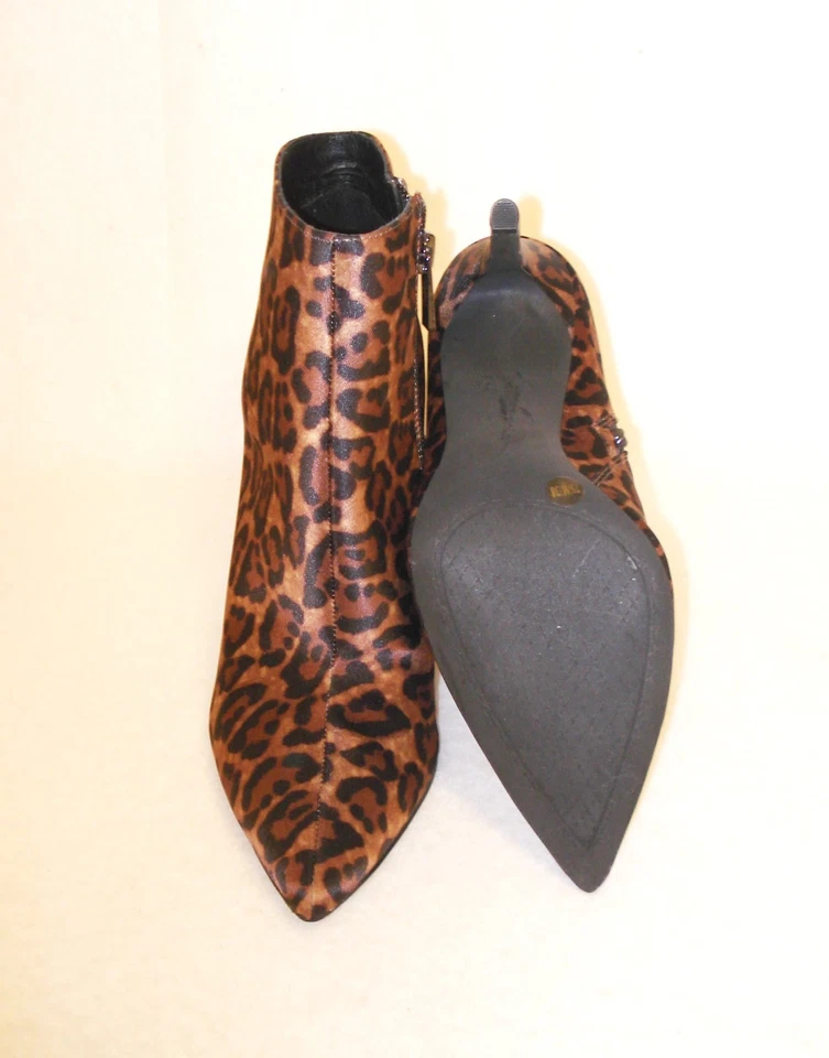 Jessica Simpson Women Booties 7.5 M Animal Print NIB - Image 3 of 4