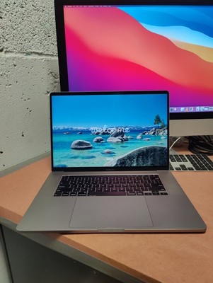 Apple MacBook Pro 16 Core i9, 64GB, 2TB, AMD 5500M, Mac OS Tahoe, Gray 2019