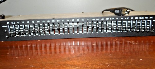 Biamp mEQ-301 Micro Graphic Equalizer with power adapter. - Picture 3 of 5