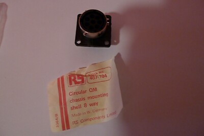 ITT Kanone QM Gehäusehalterung Schalenstecker 8 Kontakte Radio Ersatzteile 467-194
