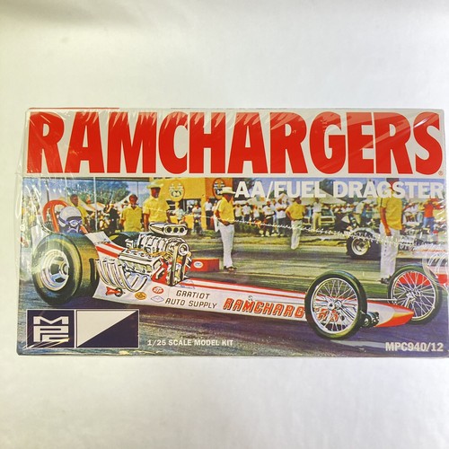 MPC Ramchargers Escala 1/25 AA/Combustible Motor Delantero Dragster Plástico Modelo Kit NUEVO B - Imagen 8 de 13