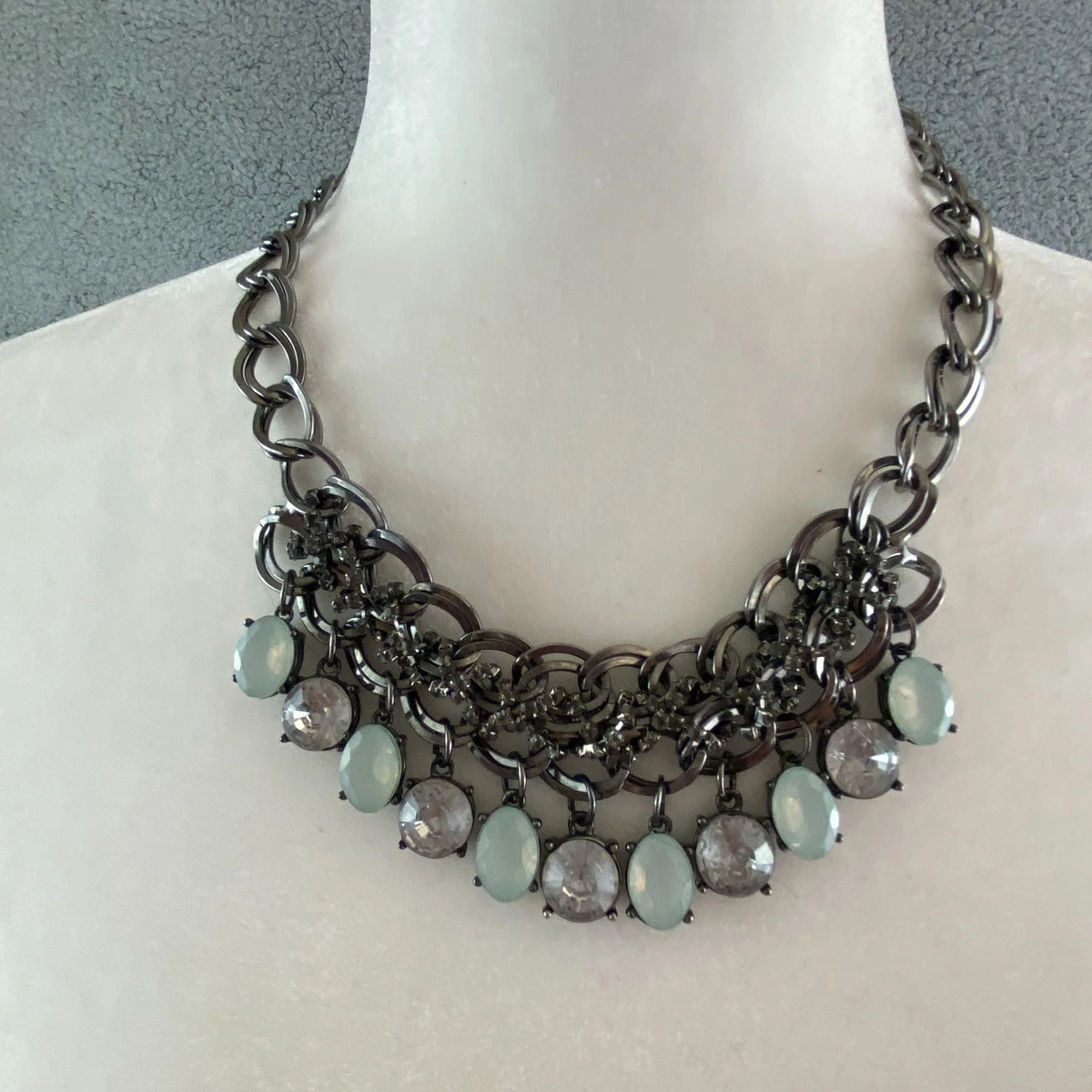 Vera wang statement best sale necklace