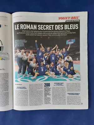 OLYMPISCHE SPIELE 1. GOLDMEDAILLE DES VOLLEYBALLS / Zeitung L'Equipe 11. AUGUST 2021