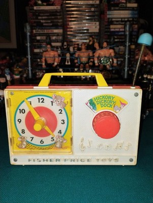 Hickory Dickory  Dock Wind-up Musical Clock By Fisher Price ( Vintage 1971 )