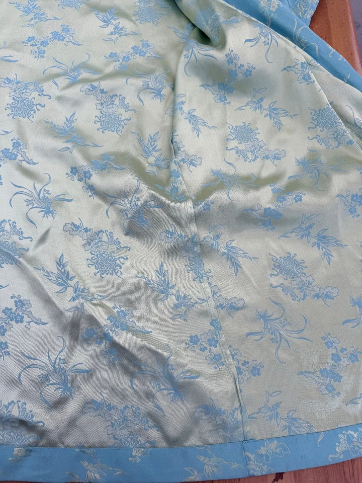 ROUPÃO QUIMONO DE SEDA HUMANATURE COM CINTO F8 - Imagem 2 de 4