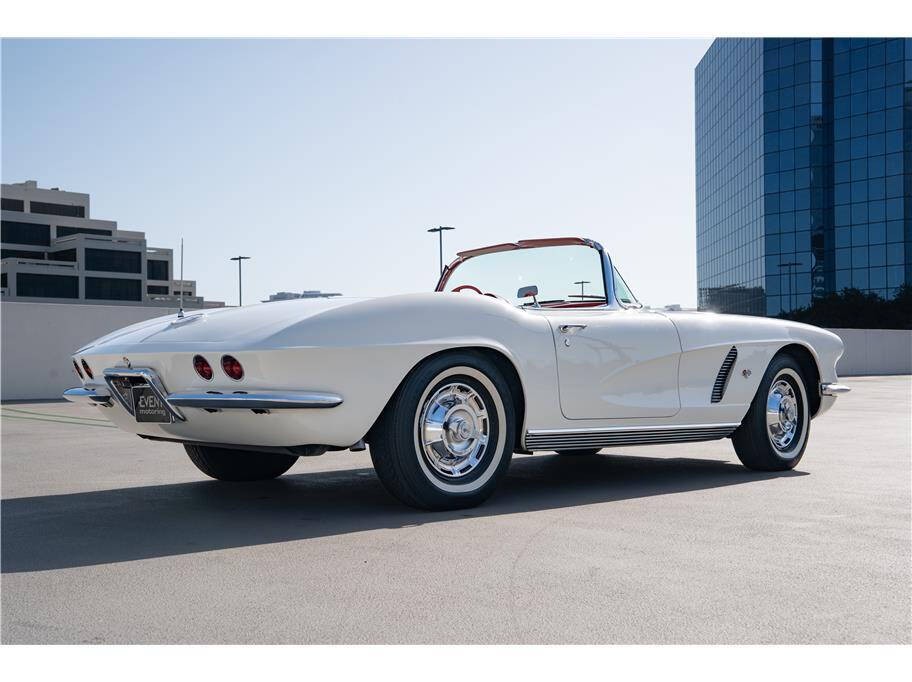 1962 White Chevrolet Corvette   | C1 Corvette Photo 5