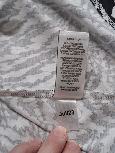 M&S Collection Stretch Baumwolle dünn leicht U-Boot Ausschnitt schwarz Mix Top Gr. 10 - Bild 12 von 12