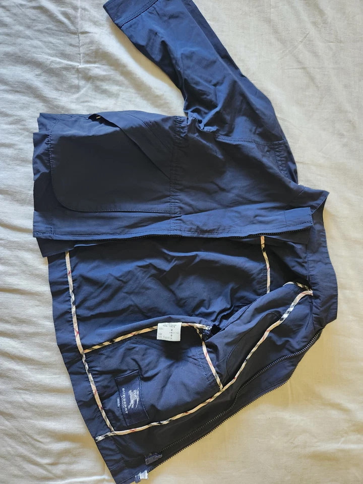 Burberry London Niños Niñas Niños Pequeños Chaqueta con Capucha Azul Marino Talla 2 3 Japón Foto 2 de 3