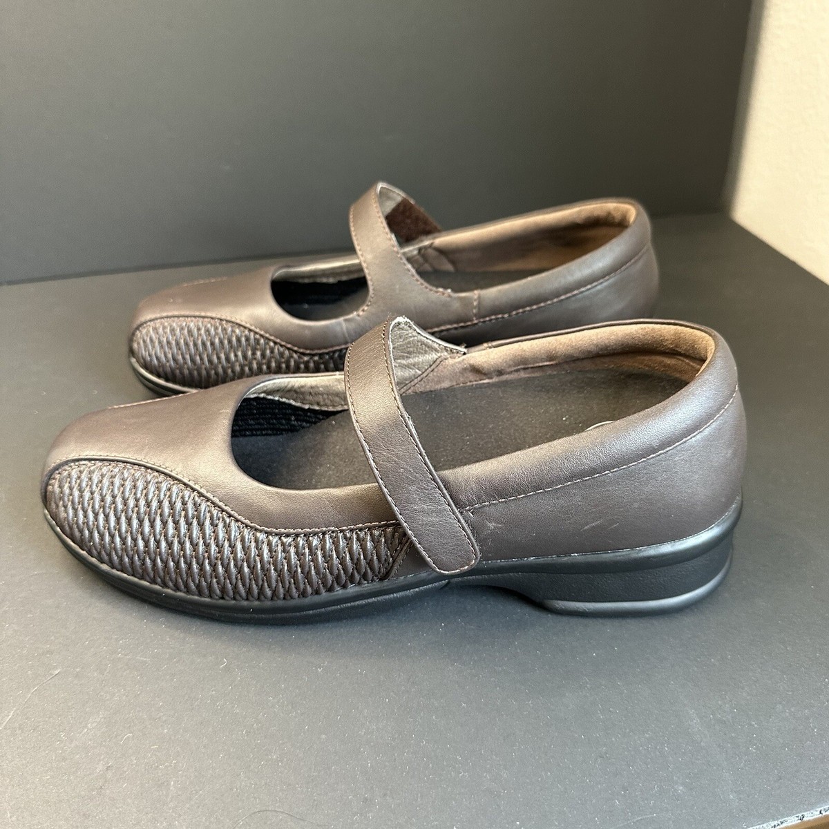 Propét Women's Mary Jane Shoes - Comfort Leather With Adjustable Strap & Arch Support