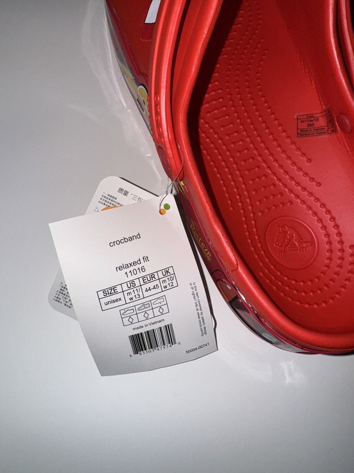 NEW Crocs Classic Clog Cars Lightning Mcqueen Disney Pixar Size 11M 13W