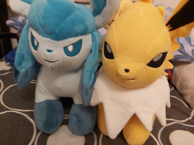 Pokemon - Build a Bear - Glaceon & Jolteon Plüschtier - Rare Eevee Evolutions