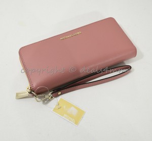 jet set travel crossgrain leather continental wallet