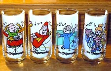 RARE ~ 1985 Complete Set of 4 Alvin And The Chipmunks and The Chipettes Glasses