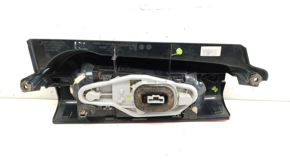 9680608080 TAIL LIGHT OUTER LEFT FOR PEUGEOT PARTNER TEPEE 1.6 HDI 90 10516748 - Image 3 of 4