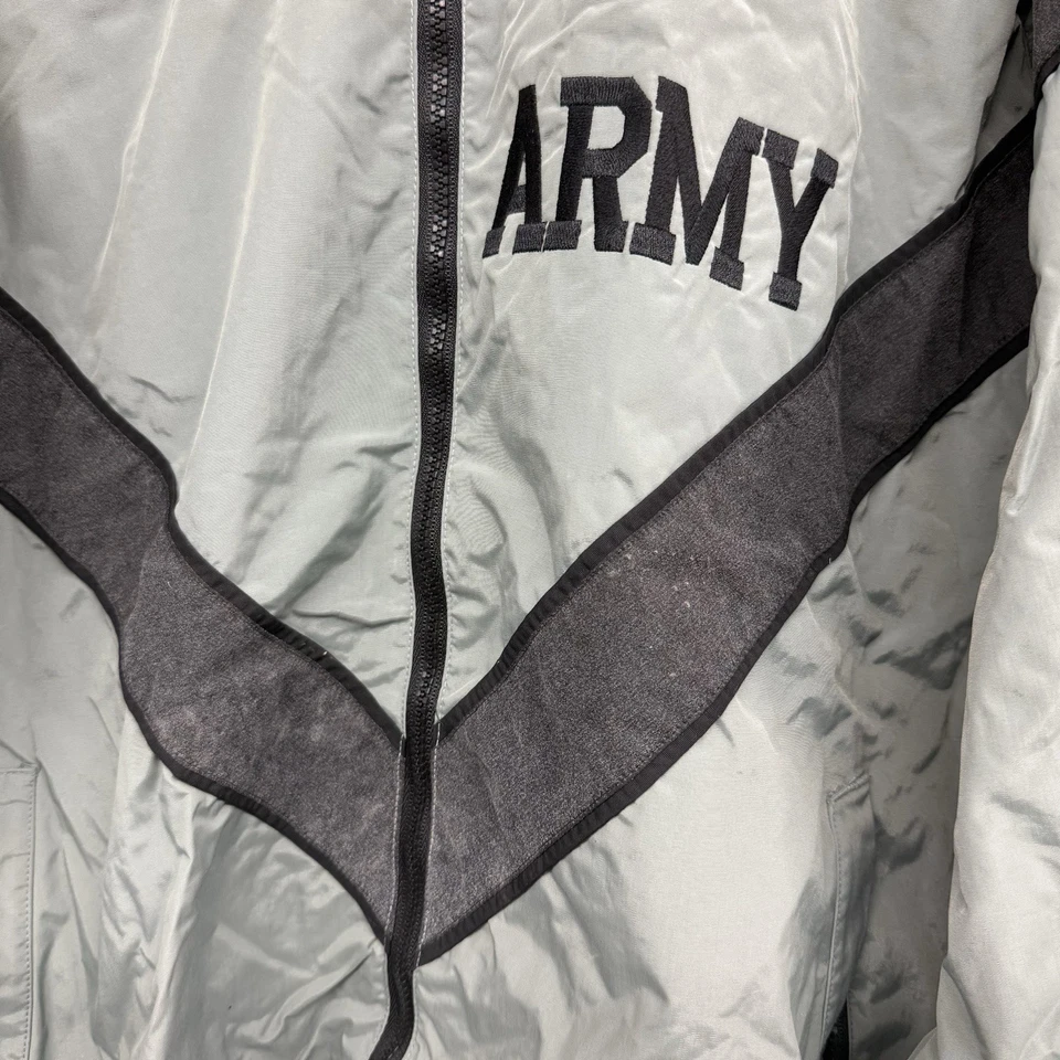 Chaqueta cortavientos reflectante con cremallera completa IPFU de entrenamiento del ejército de Estados Unidos para hombre talla grande/regular Foto 3 de 4