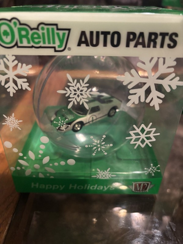 2025 M2 MACHINES O'REILLY Exclusive Christmas Ornament 1966Ford GT-40 MK II