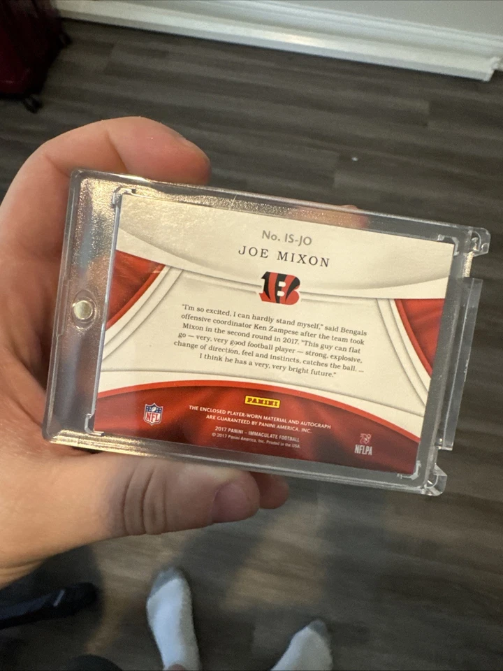 2017 Panini Immaculate Joe mixon Rpa /15 - Image 2 of 3