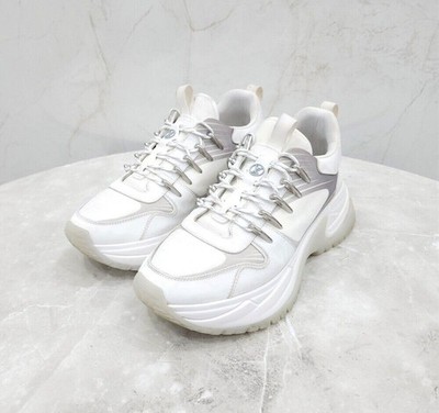 Louis Vuitton Monogram Pulse Runaway Sneaker 154031666