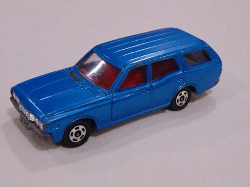 Vintage Tomica Nissan Gloria Van BLUE  F47