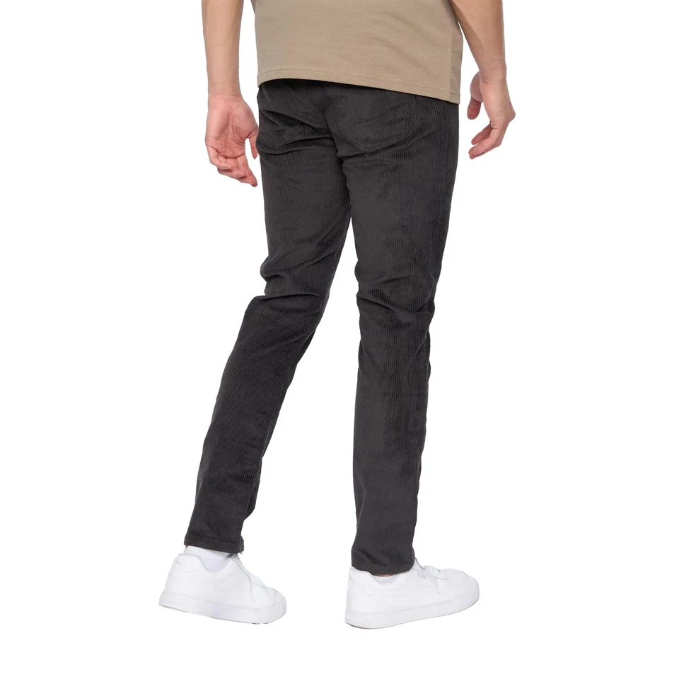 Duck and Cover - Pantalones Cordsome para Hombre - Imagen 2 de 3