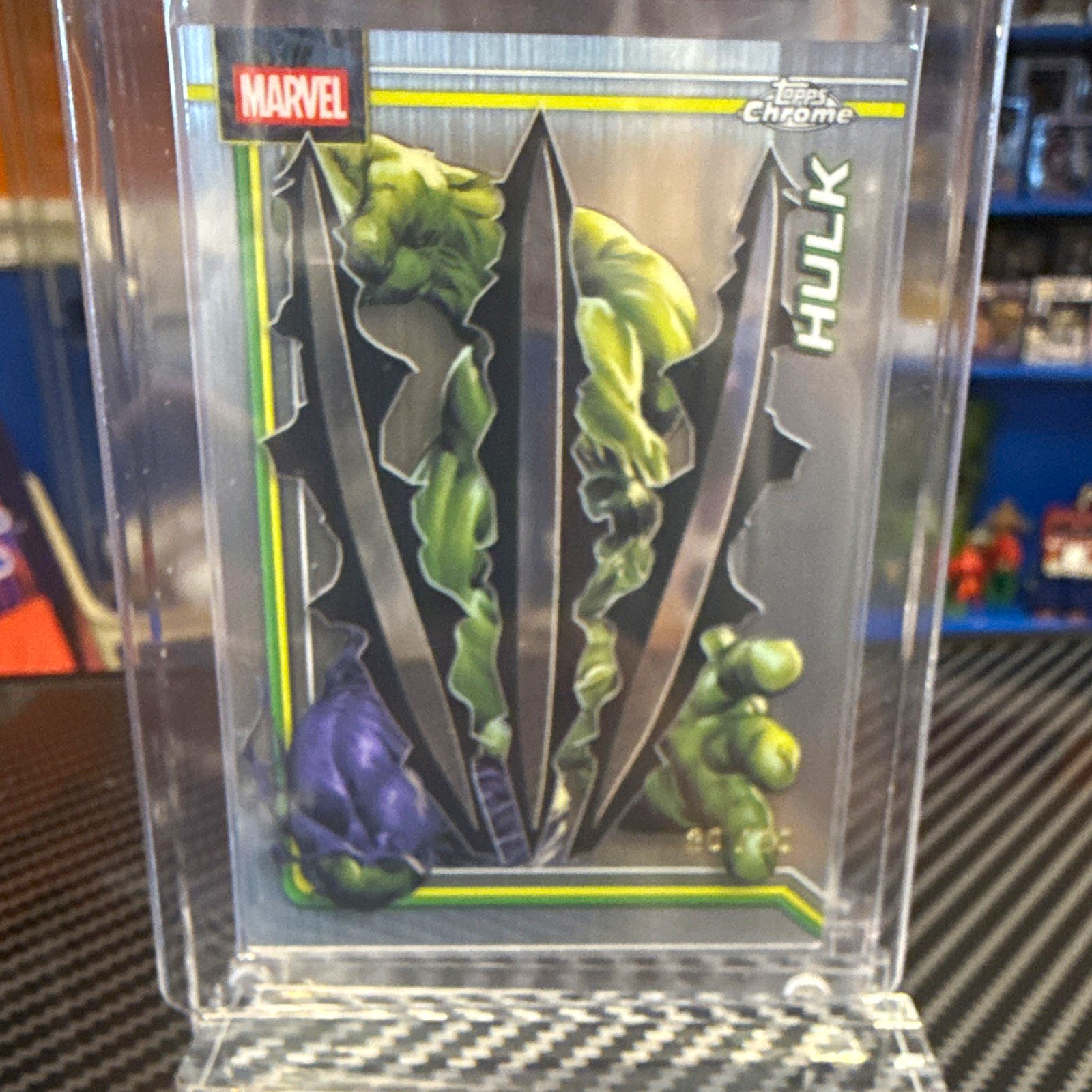 2026 Topps Chrome Marvel HULK #050 Clawed Variation 20/20 Case Hit SSP