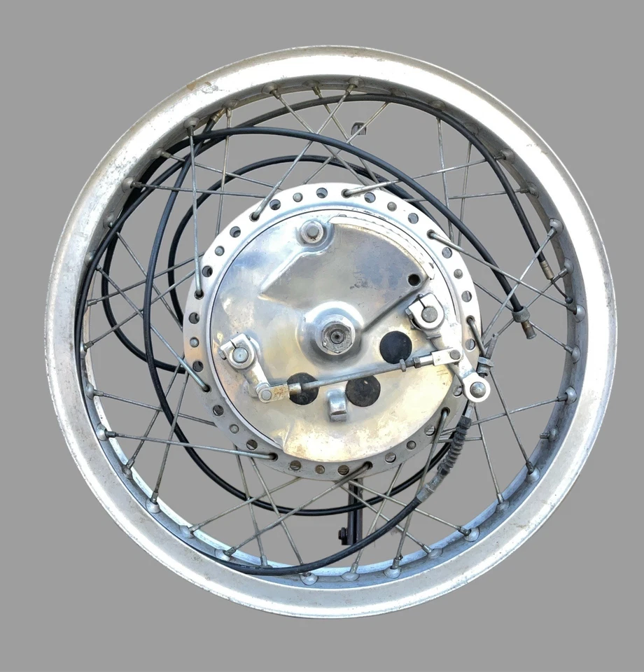 1971 1972 Suzuki Gt750 Complete Front Wheel DID Rim Dual Drum 4 Shoe Brakes OEM - Image 2 of 4