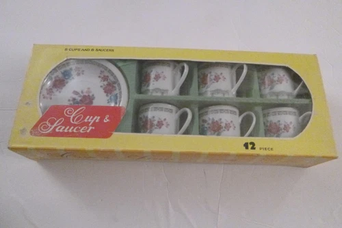Cup & Saucer 12 Piece Set 6 Each Floral Pattern