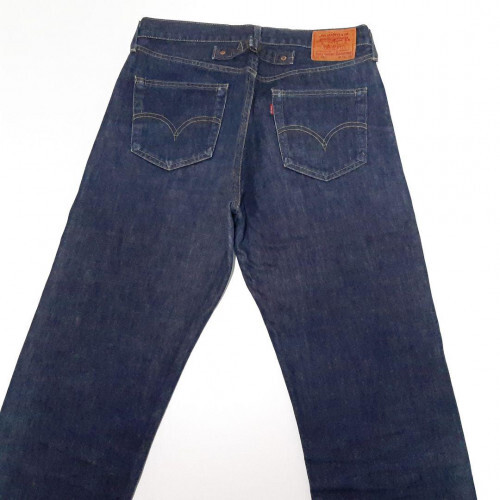 Levi's 702XX Cinchback BIG E Vintage Made in Japan 90's W34 Levi's 702XX Cinchback BIG E Vintage Made in Japan 90's W34