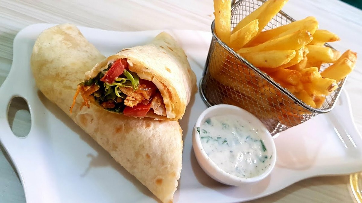 Tazah Chicken Beef Halal Luncheon Loaf Meat One (1) Can